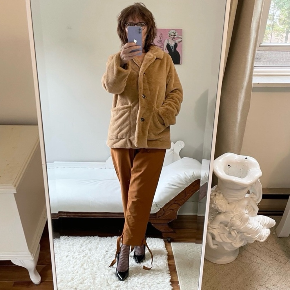 NWT BUTTERSCOTCH TAN FAUX FUR JACKET POCKETS BUTTON LINED CUDDL DUDS COLLAR